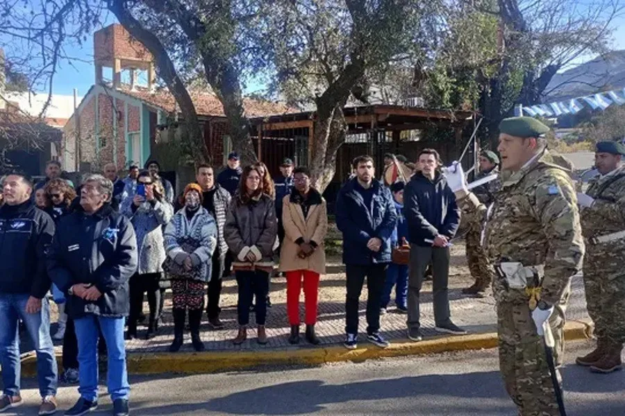 Potrero de los Funes recordó el Día de Malvinas con un acto especial