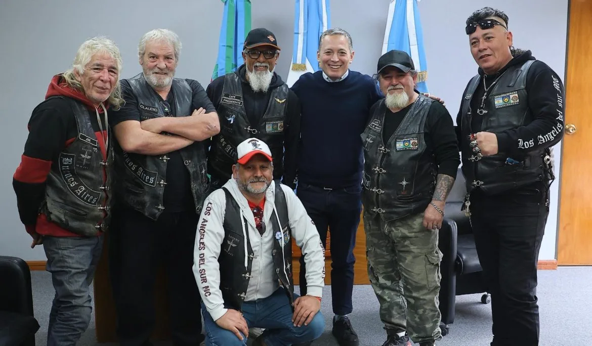 Apoyo municipal al Centro Cultural Los Ángeles del Sur Moto Club