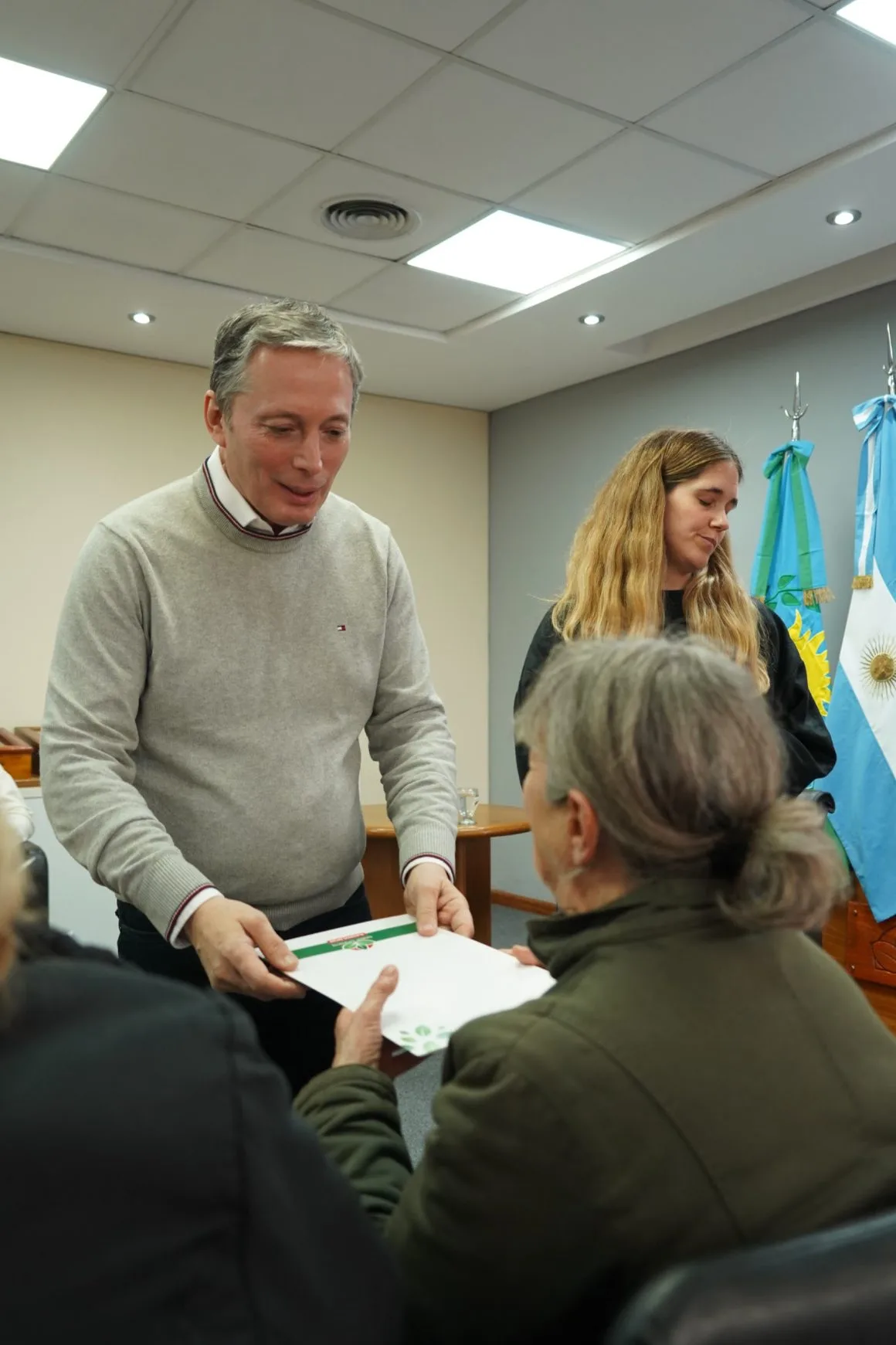 Asistencia a familias en situación de vulnerabilidad en Esteban Echeverría