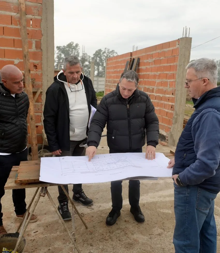 Avanza la construcción de la Escuela Secundaria N° 43 en Monte Grande