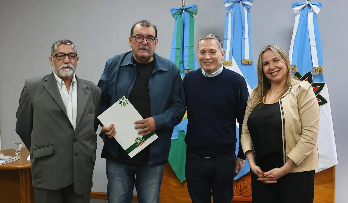 El Municipio apoyó al Centro de Residentes Chilenos Arturo Prat