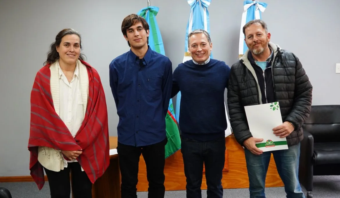 Estudiante de Monte Grande recibió subsidio para estudiar en Tanzania