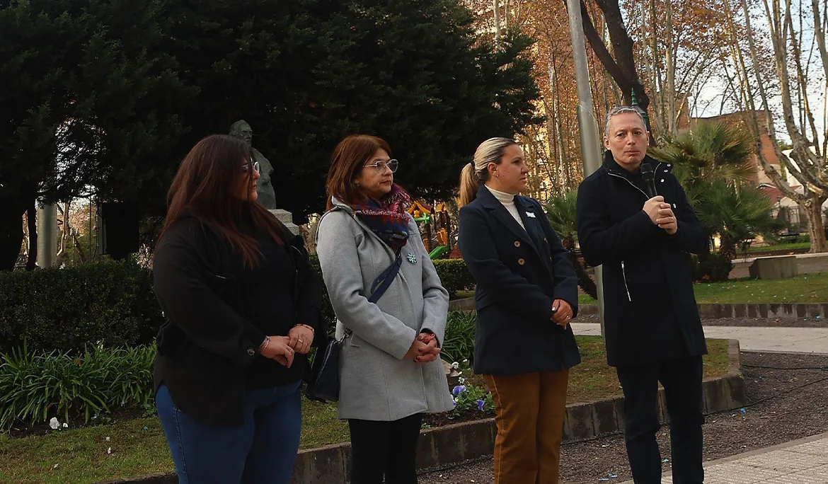 FERNANDO GRAY ENCABEZÓ EL ACTO POR EL DÍA DE LA BANDERA EN ESTEBAN ECHEVERRÍA