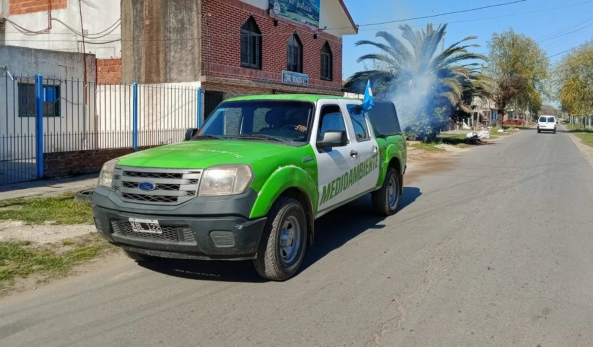 Fumigación gratuita en Esteban Echeverría para prevenir dengue