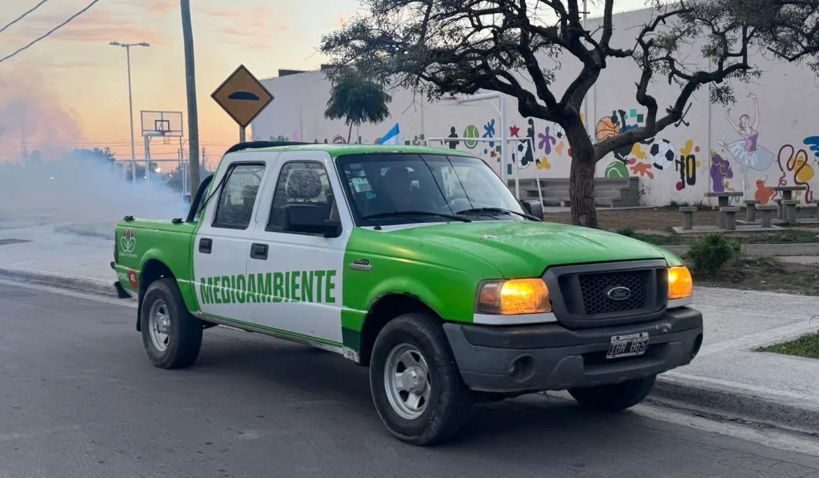 Fumigación gratuita en Esteban Echeverría para prevenir dengue