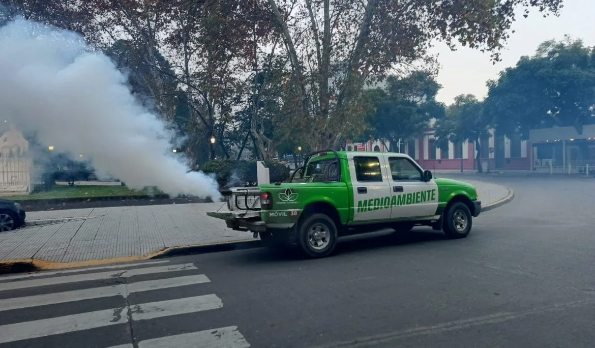 Fumigación gratuita en varios barrios de Esteban Echeverría