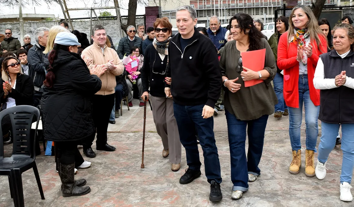 Inauguran la Biblioteca Popular Teodosia Tudy Castaño en Monte Grande