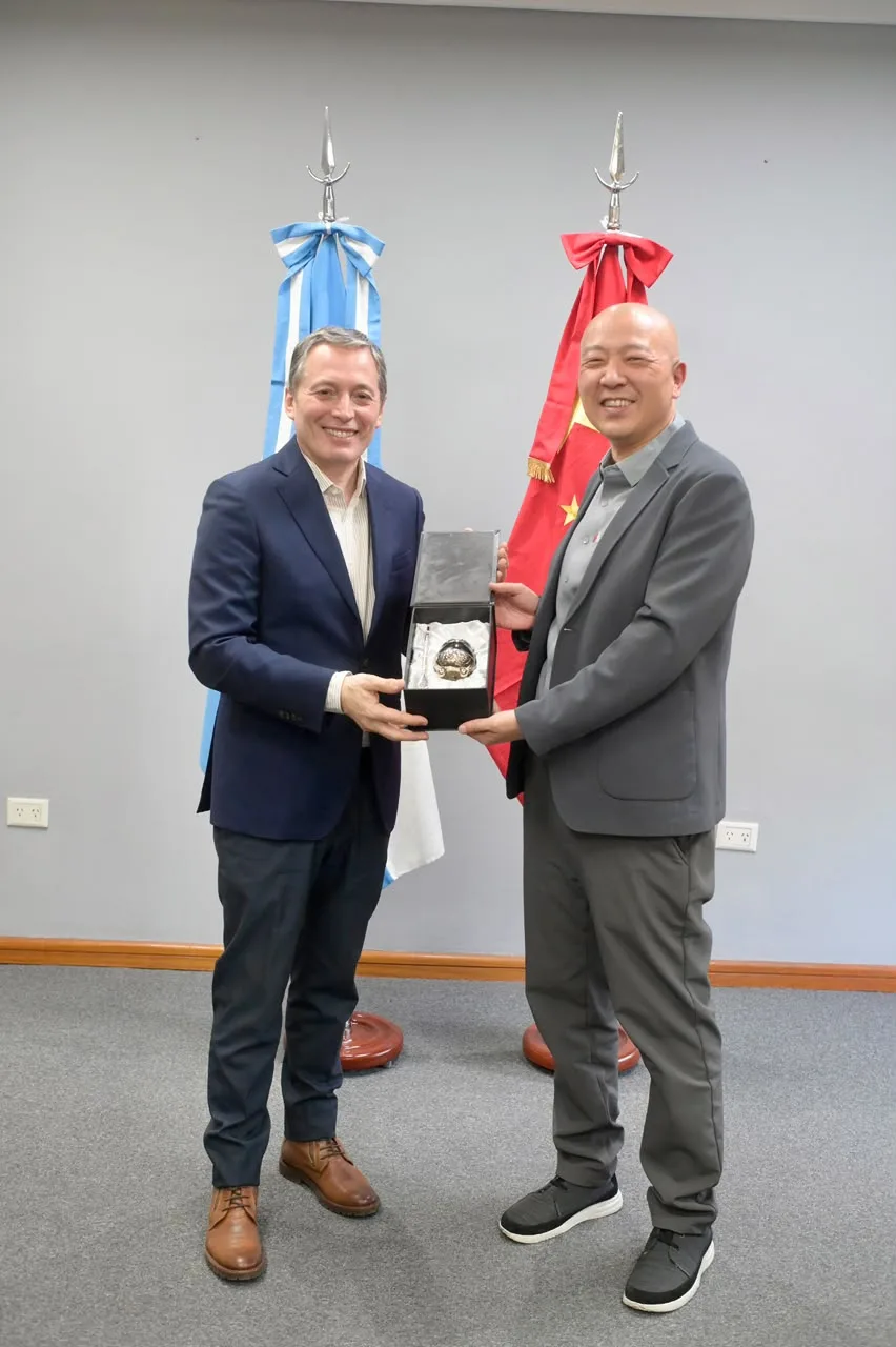 Inversión china en Esteban Echeverría podría generar nuevos empleos