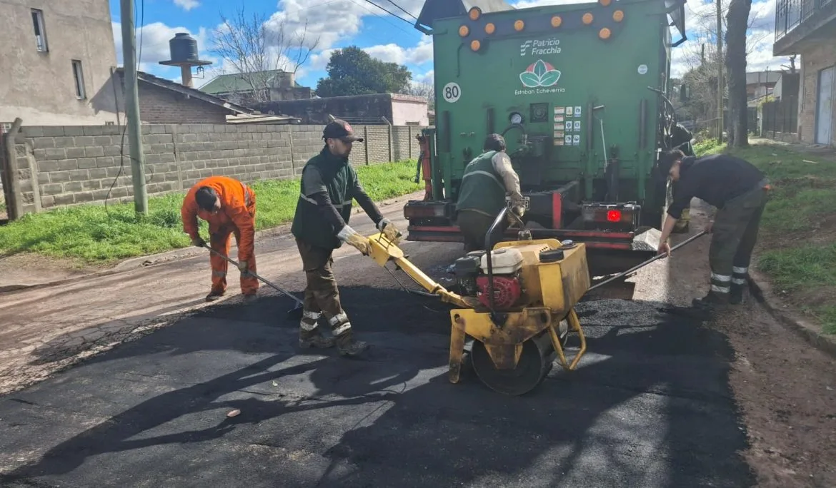 Reparaciones de calles en El Jagüel mejoran la circulación local