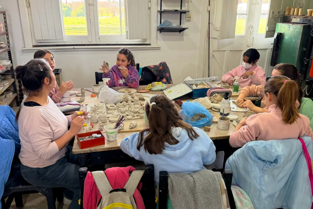 El Taller de Cerámica Infantil de la Escuela Municipal de Artes