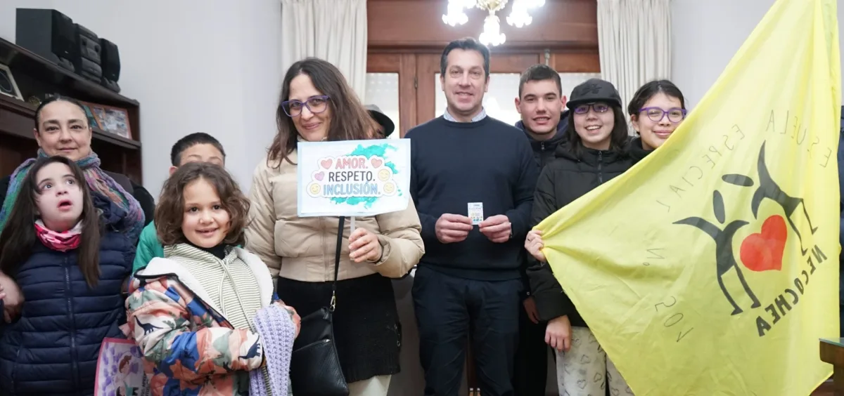 Escuela 501 celebró el Día de la Educación Especial con el intendente