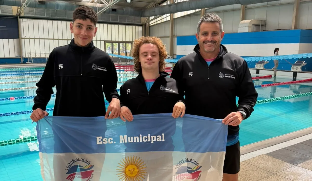 Nadadores de Necochea brillaron en el Open Internacional de Natación