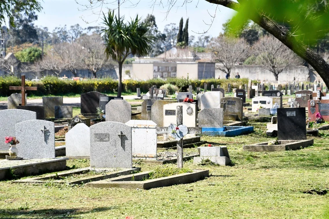 Necochea actualizó listados de sepulturas vencidas en el cementerio