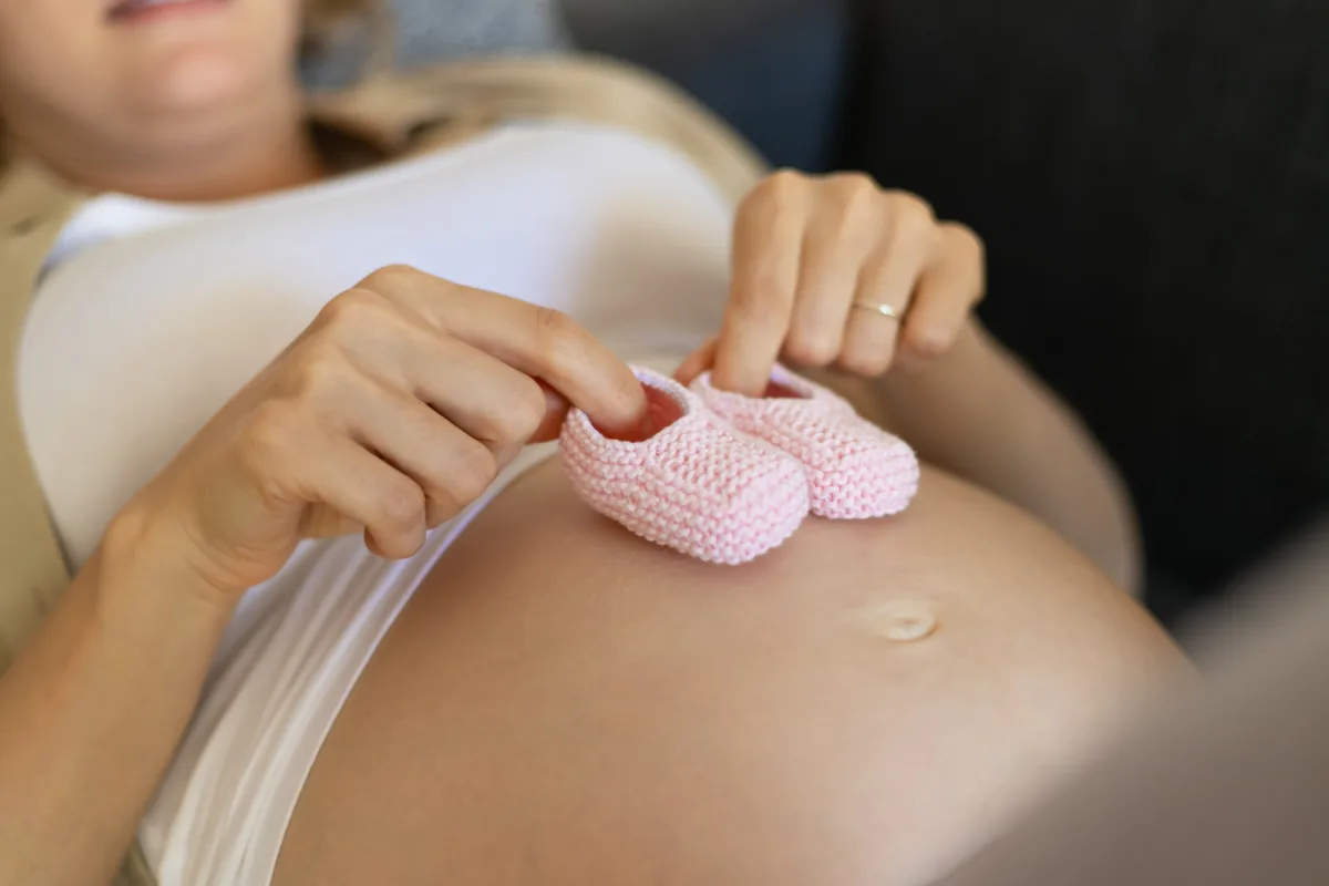 Taller gratuito de maternidad finaliza en el Hospital Modular