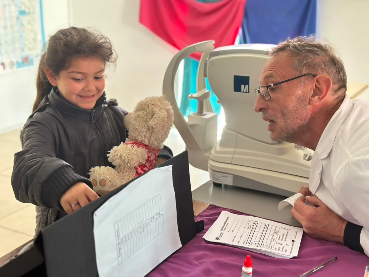 Controles oftalmológicos gratis para estudiantes en La Costa