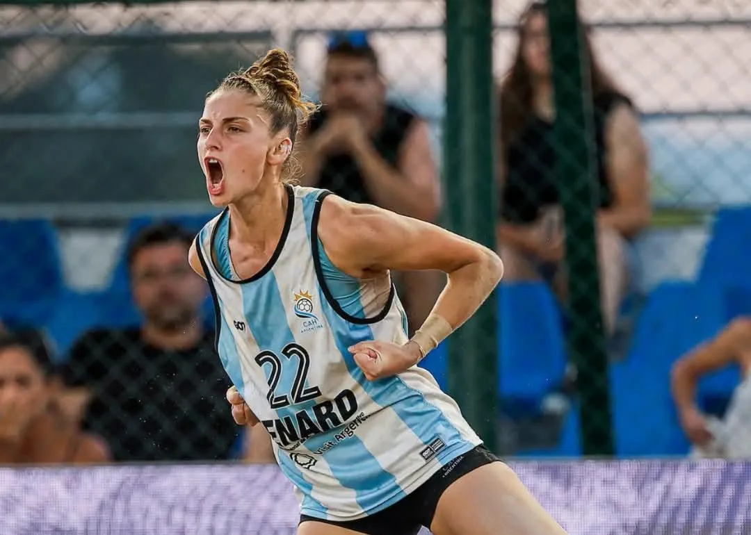 Las Kamikazes lograron el primer título mundial de Beach Handball