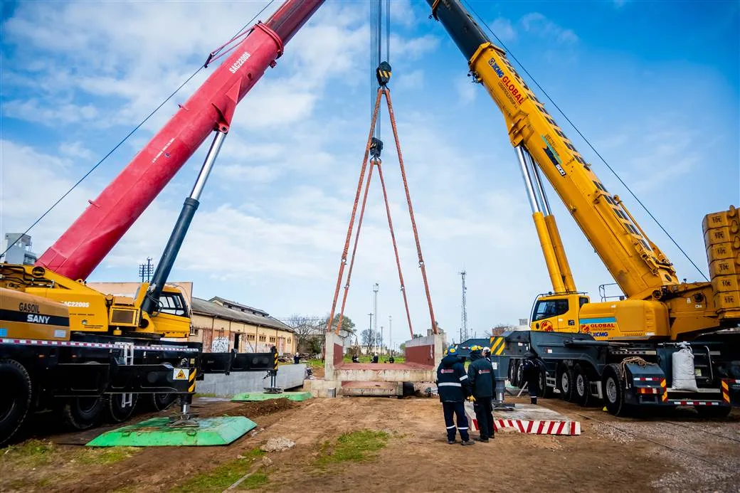 Avanza la obra del viaducto en Junín: último puente colocado