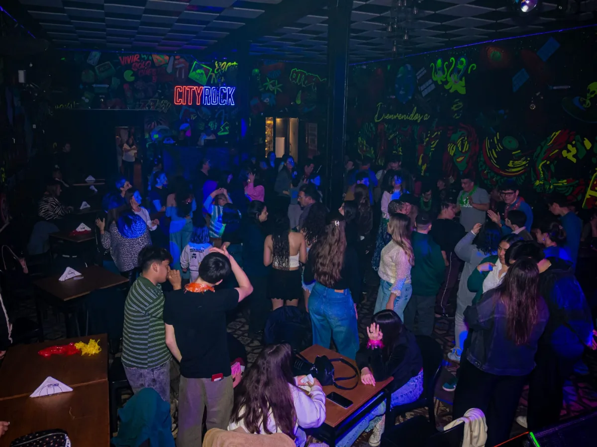 El Baile de la Primavera Inclusivo reunió a jóvenes en Junín