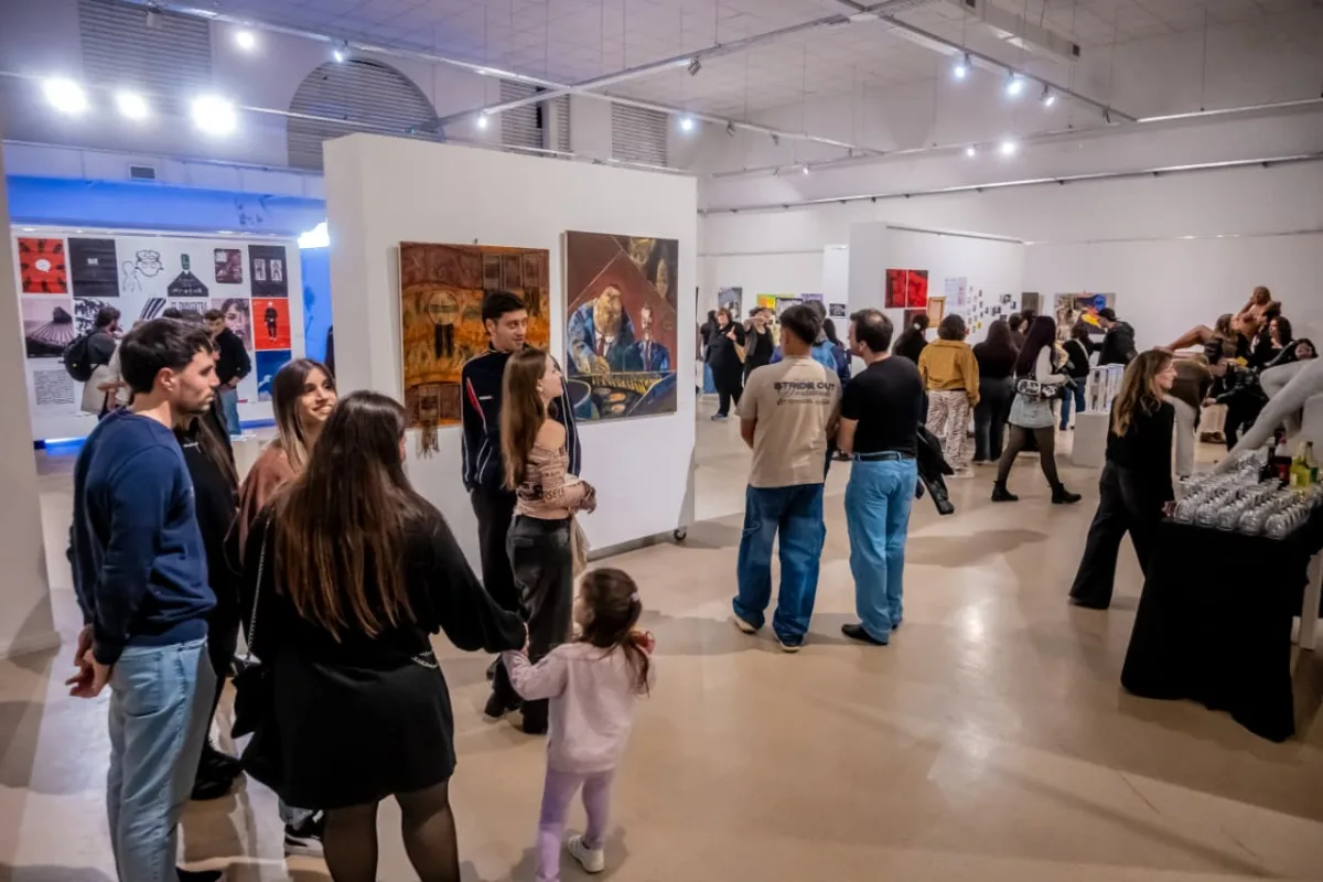 El Museo de Arte Municipal recibió la muestra de la Escuela 'Xul Solar'