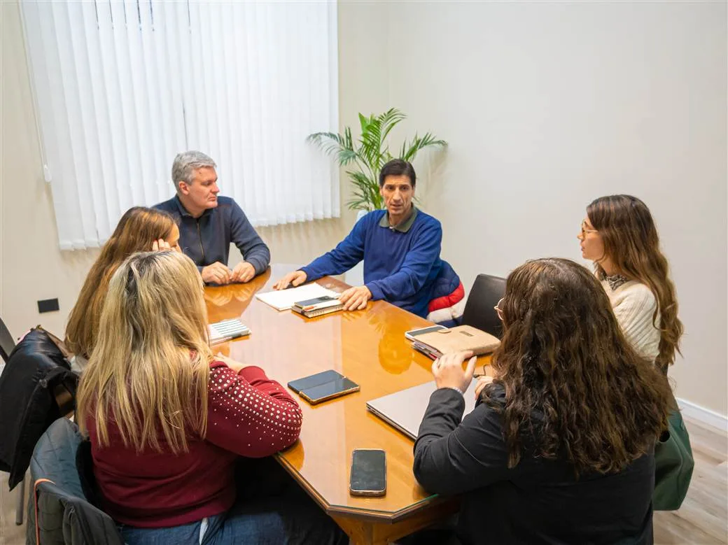 Junín avanza en la prevención del bullying tras visita de Martín Sperani