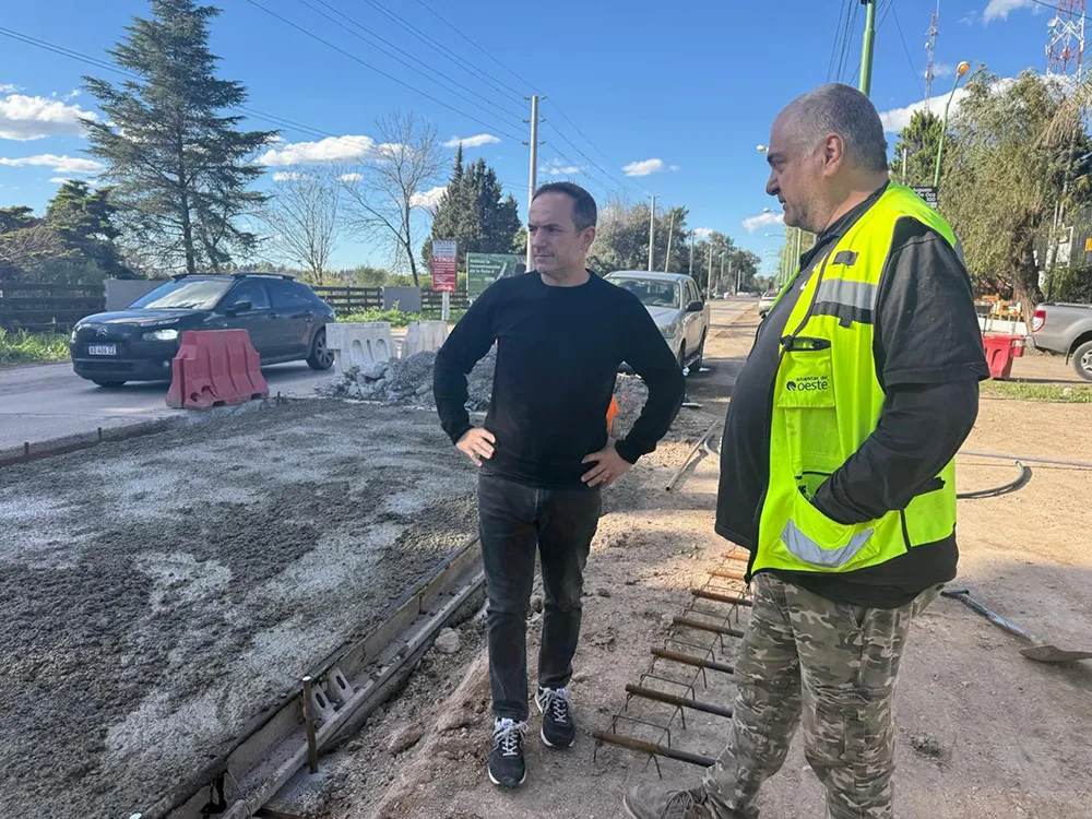 Avanza la reconstrucción de la Ruta 4 con hormigón de alta calidad
