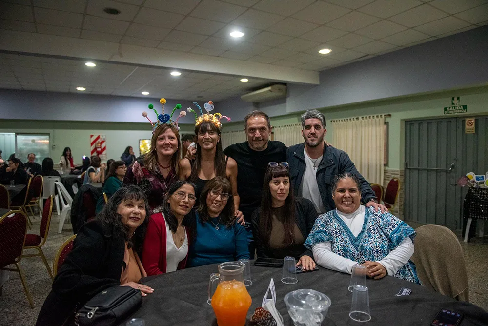 Reconocimientos a auxiliares de escuelas en Campana