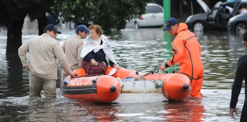 Convocatoria a dueños de embarcaciones para emergencias en Pergamino
