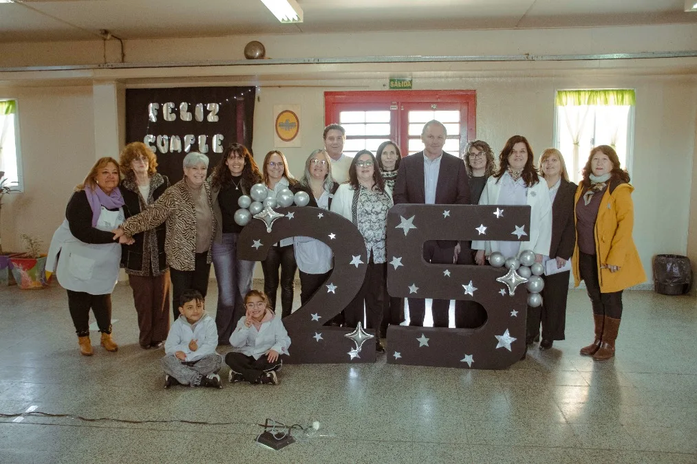 La Escuela Hebe San Martín de Duprat cumplió 25 años y celebró su aniversario