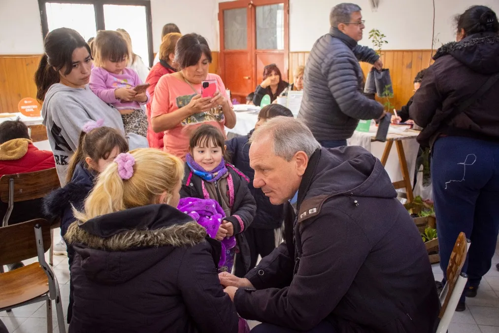 La Muni en tu Barrio llevó servicios a la Vecinal Alem