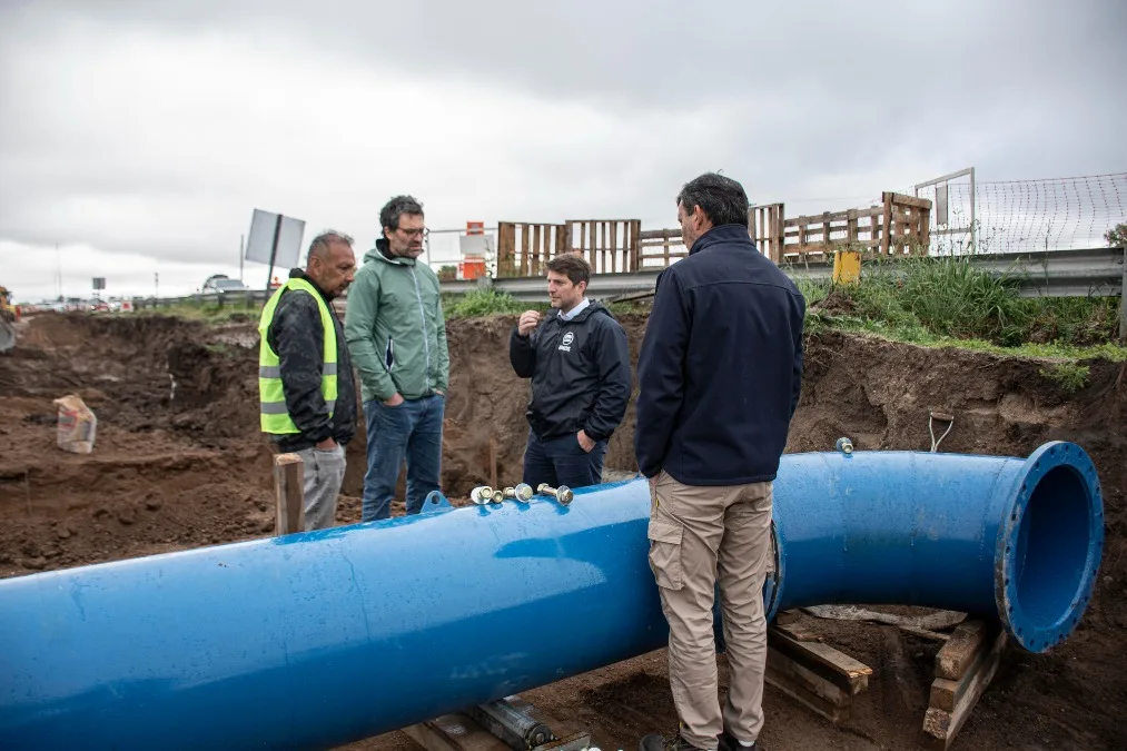 Modificación del acueducto en el puente Islas Malvinas afecta el servicio