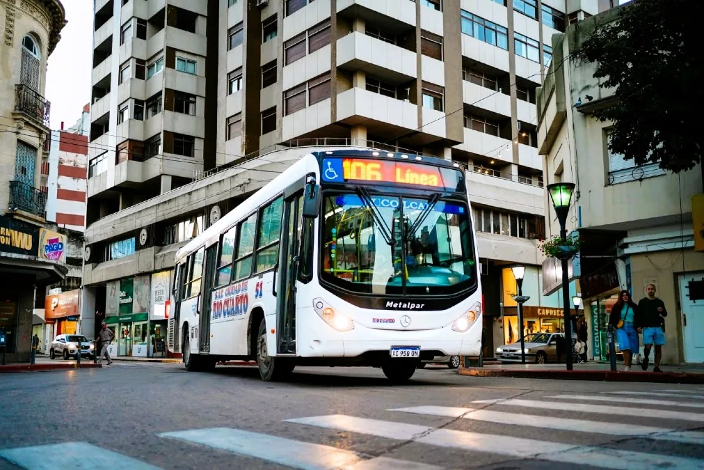 Río Cuarto implementa pago con código QR en el transporte público