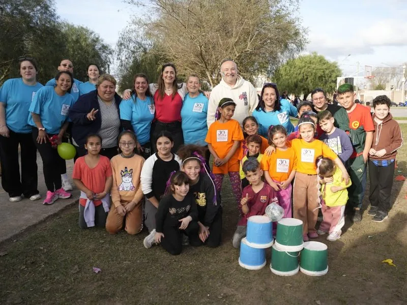 Celebraciones del Día del Niño en barrio Los Olmos