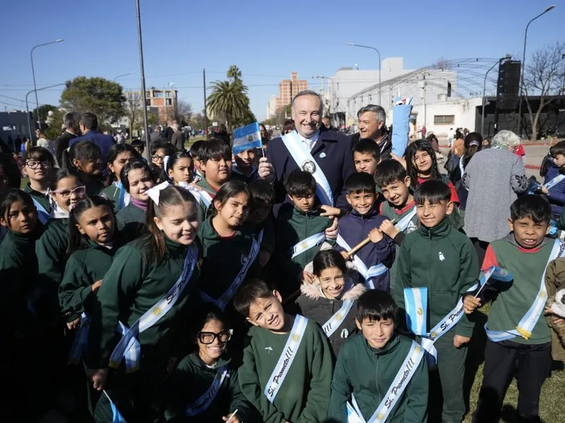 Estudiantes de Villa María realizaron la Promesa de Lealtad a la Bandera