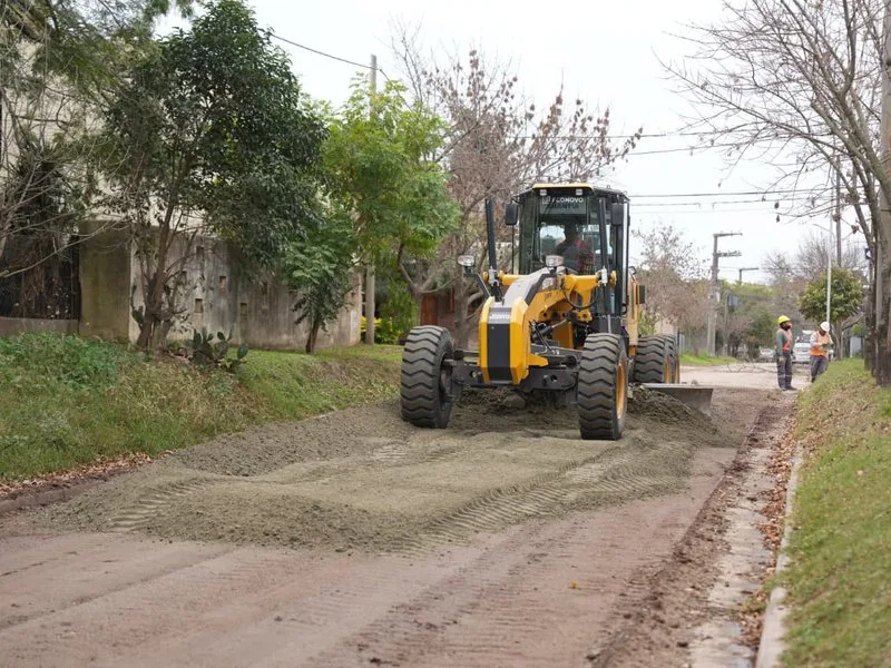Inician obras de pavimentación en 19 cuadras de Barrancas del Río