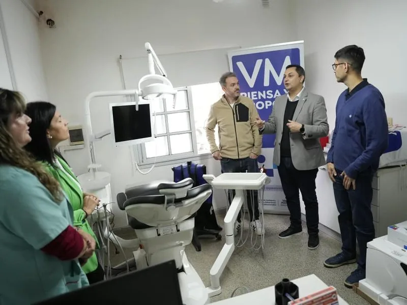 Nuevo equipamiento mejora la atención odontológica en Las Playas