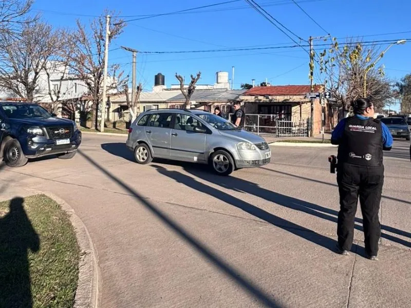 Detuvieron a un conductor ebrio que se dio a la fuga en la ciudad