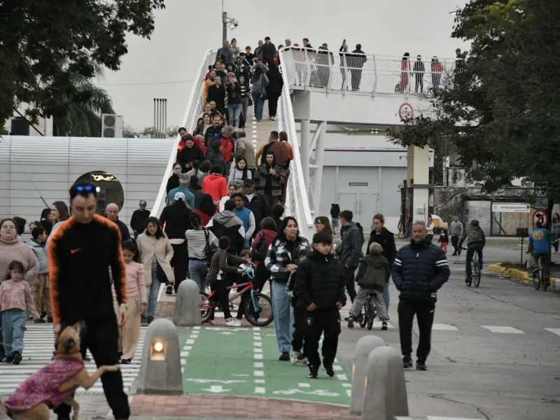 San Francisco inauguró nueva senda peatonal y bicisenda en Bv. 9 de Julio
