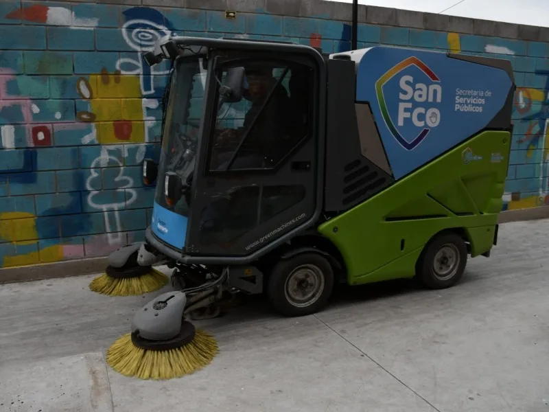 San Francisco recuperó minibarridora para mejorar limpieza urbana