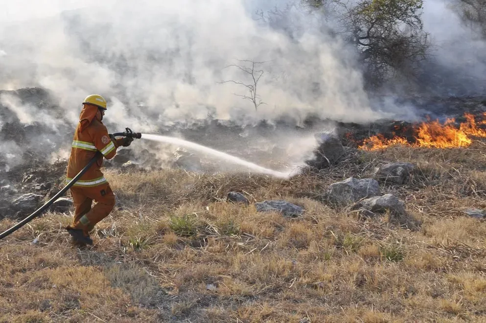 Alerta ambiental por riesgo de incendios en la provincia hasta diciembre