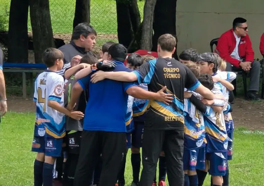 Bell Ville avanza a semifinales en el torneo de fútbol infantil