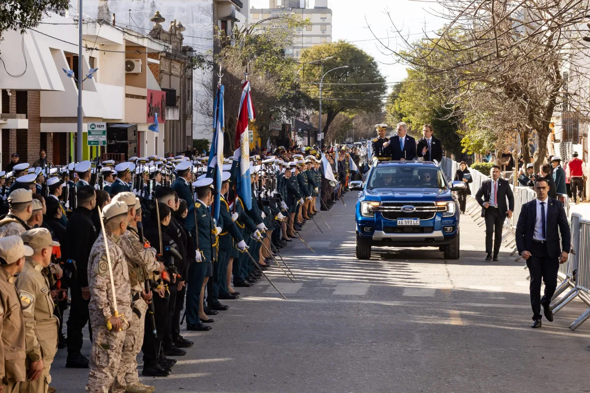 Bell Ville celebró el Día de la Bandera con un emotivo acto provincial