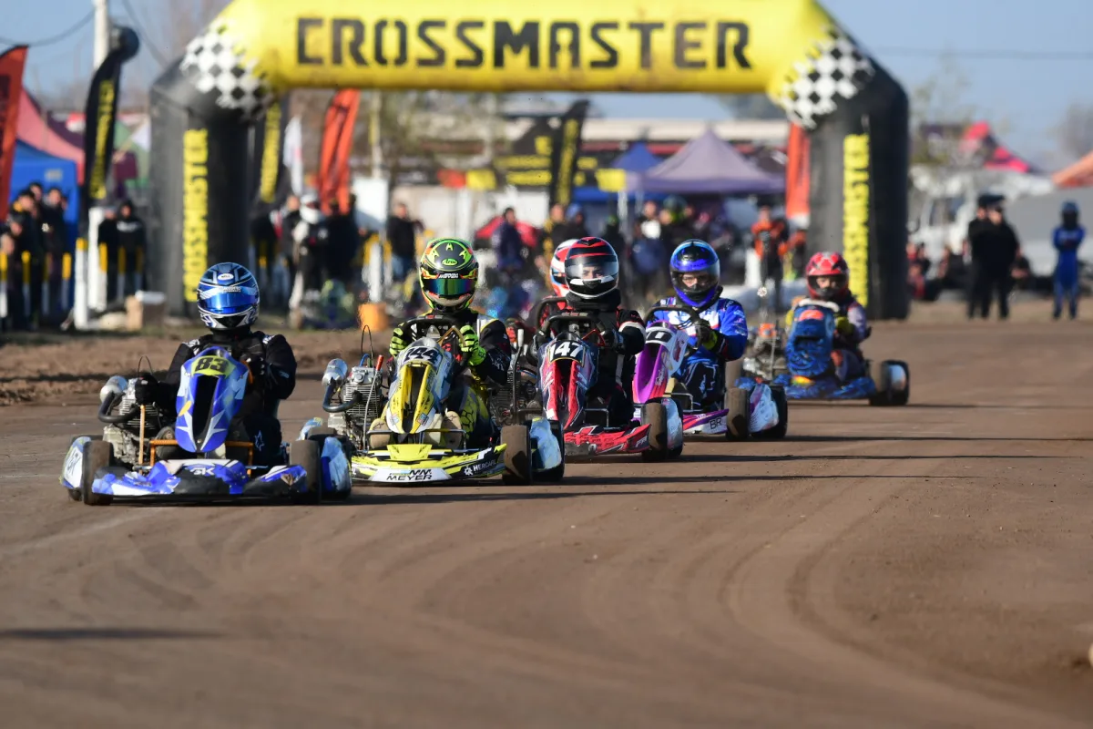 Bell Ville se destacó en karting y atrajo a numerosos aficionados