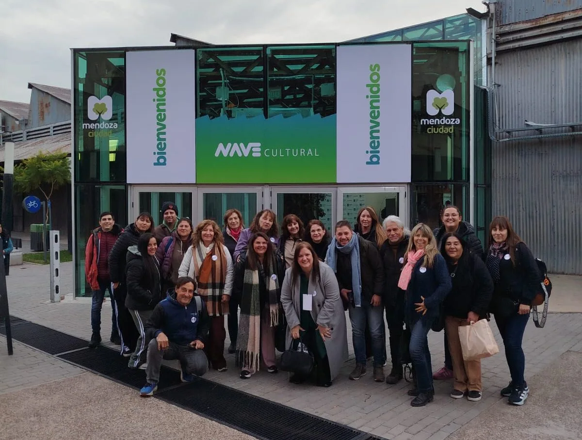 Capacitación de floricultura en Mendoza para alumnos de Bell Ville