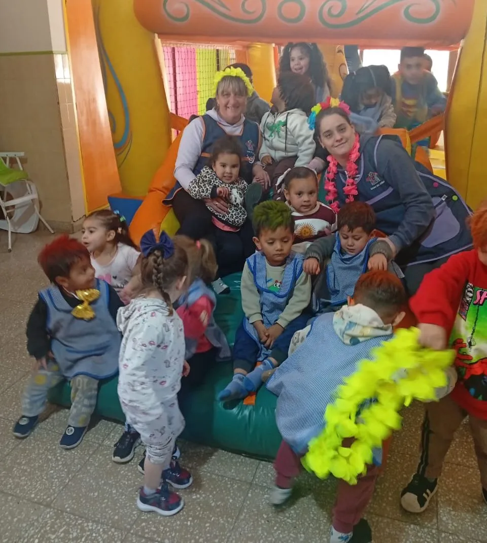 Celebración de primavera en la Casa del Niño