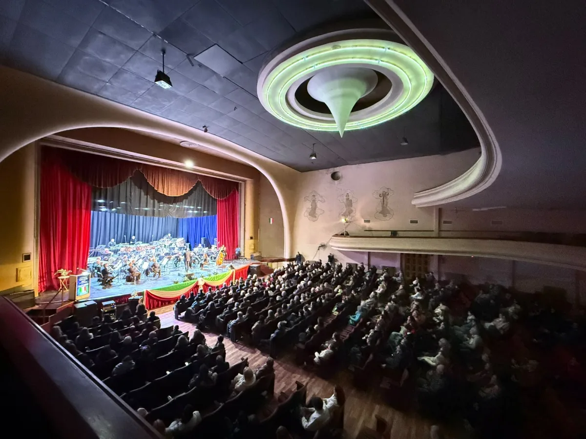Celebraciones en Bell Ville por aniversarios de Sociedad Italiana y Coliseo