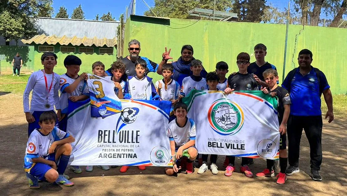 El equipo infantil de Bell Ville avanza a octavos en Canal 12