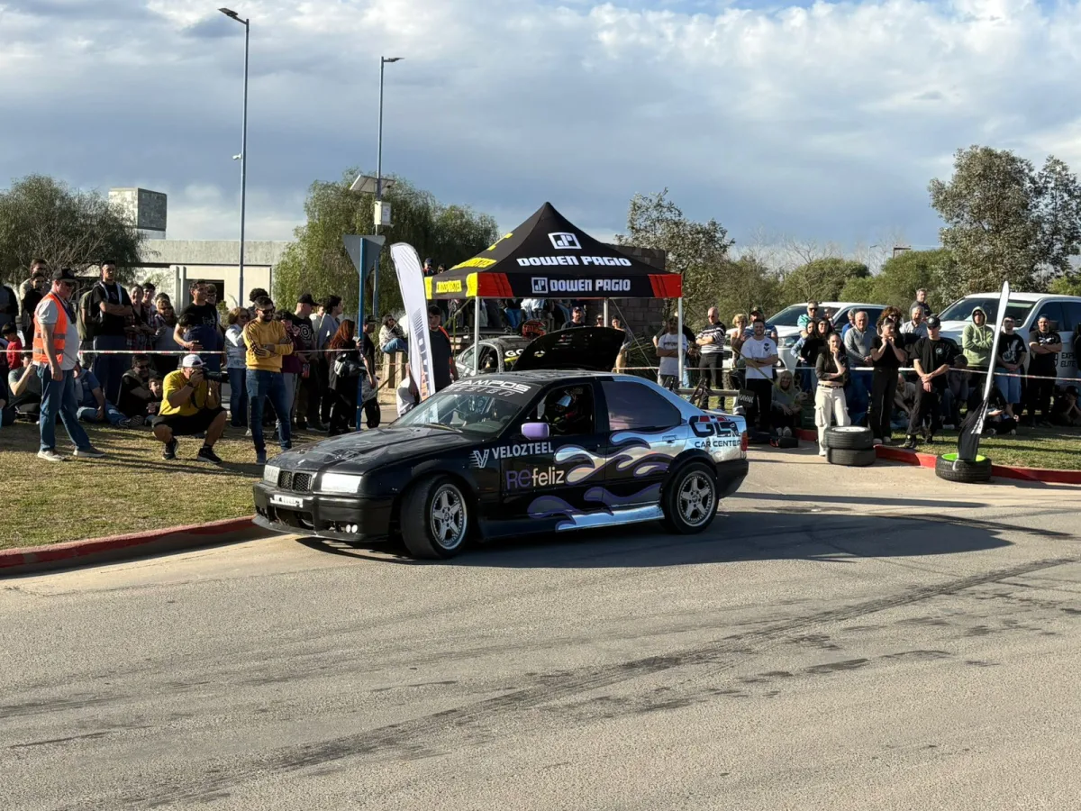El Jeque del drift deslumbró a los vecinos de Bell Ville