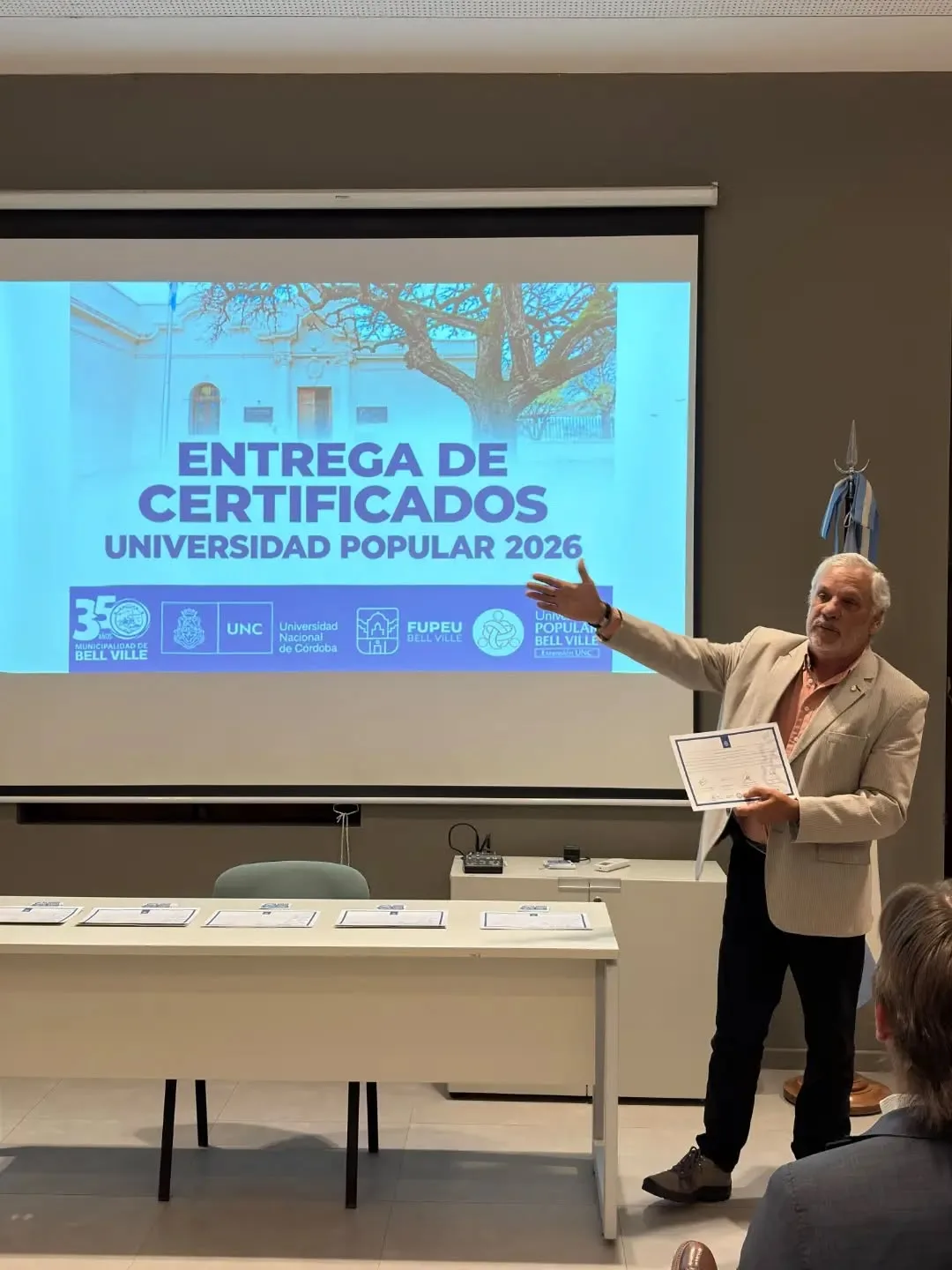 Entregaron certificados de la Universidad Popular en Bell Ville
