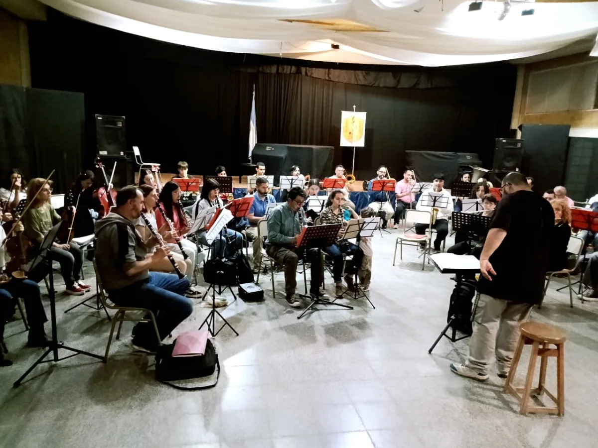 Gala en Bell Ville rinde homenaje a Hernán Ballari