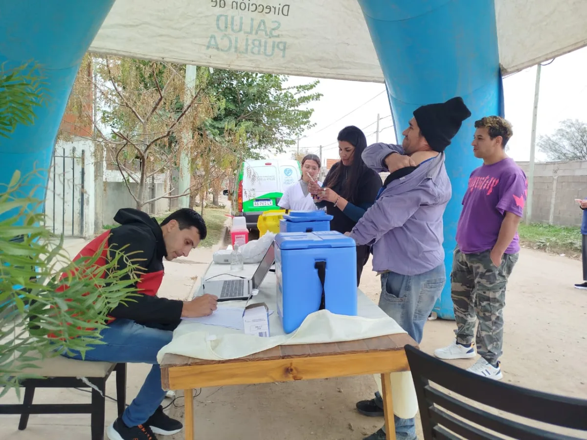 Más de 60 vacunas contra fiebre hemorrágica se aplicaron en la ciudad